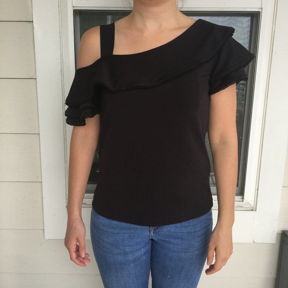 Banana Republic Off the Shoulder Black Blouse XS